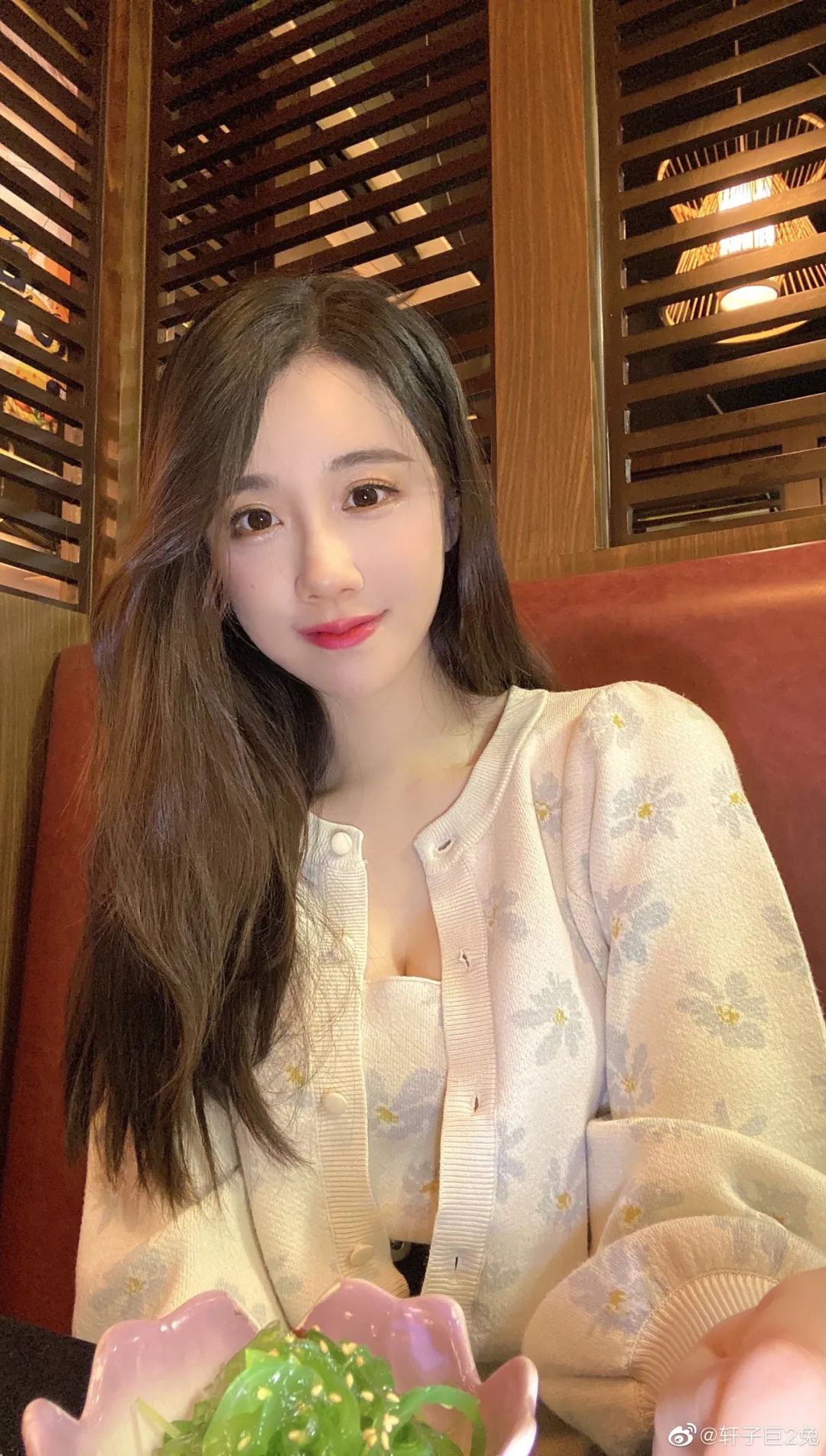 小姐姐?睡過站了,要不要叫醒她?插圖32 小姐姐?睡過站了,要不要叫醒她?插圖32