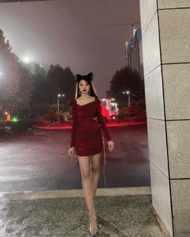 身高183的小姐姐cos阿貍魅惑，你頂得住嗎？插圖6
