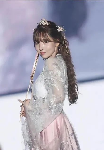 三上悠亞被漢服圈的妖魔鬼怪，噴慘了插圖2