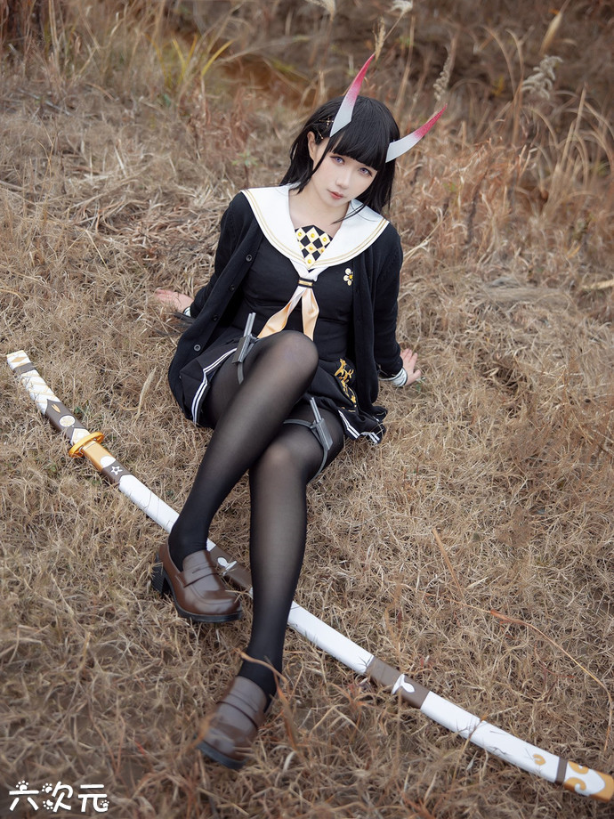 微博人氣Coser麻花麻花醬w18套高清圖集分享