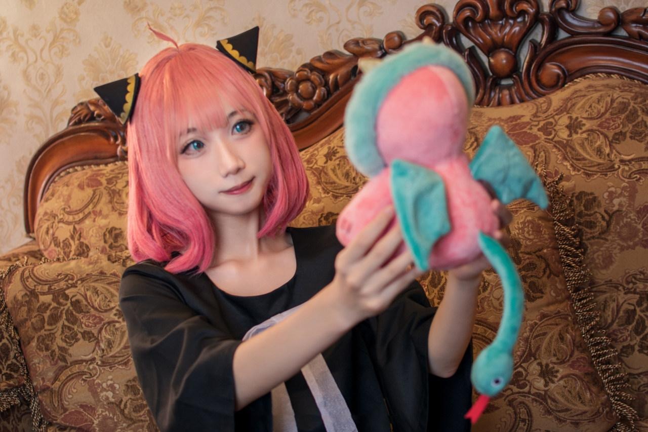 《間諜過(guò)家家》阿尼亞cosplay圖 （CN：安涼）