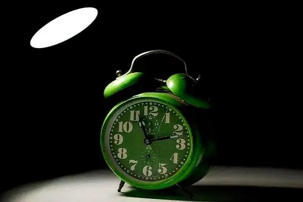 100分睡眠實踐課，時間管理大師的輕松高效休息法網盤分享