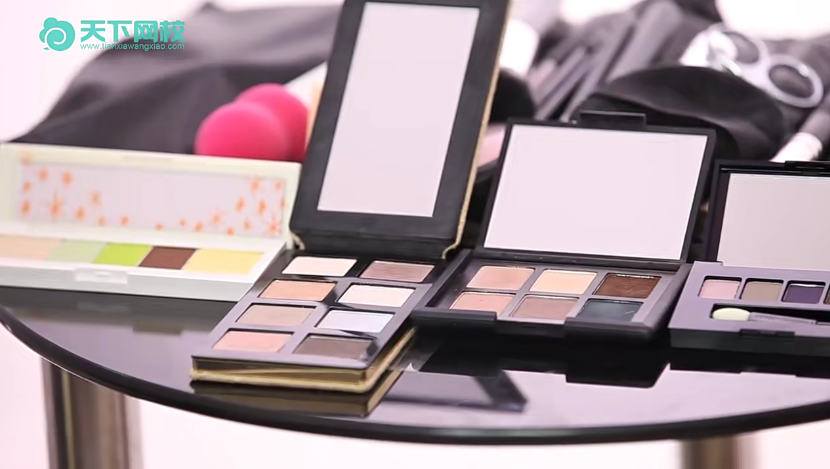 付京生活美妝視頻教程 自學日常化妝技巧百度網盤